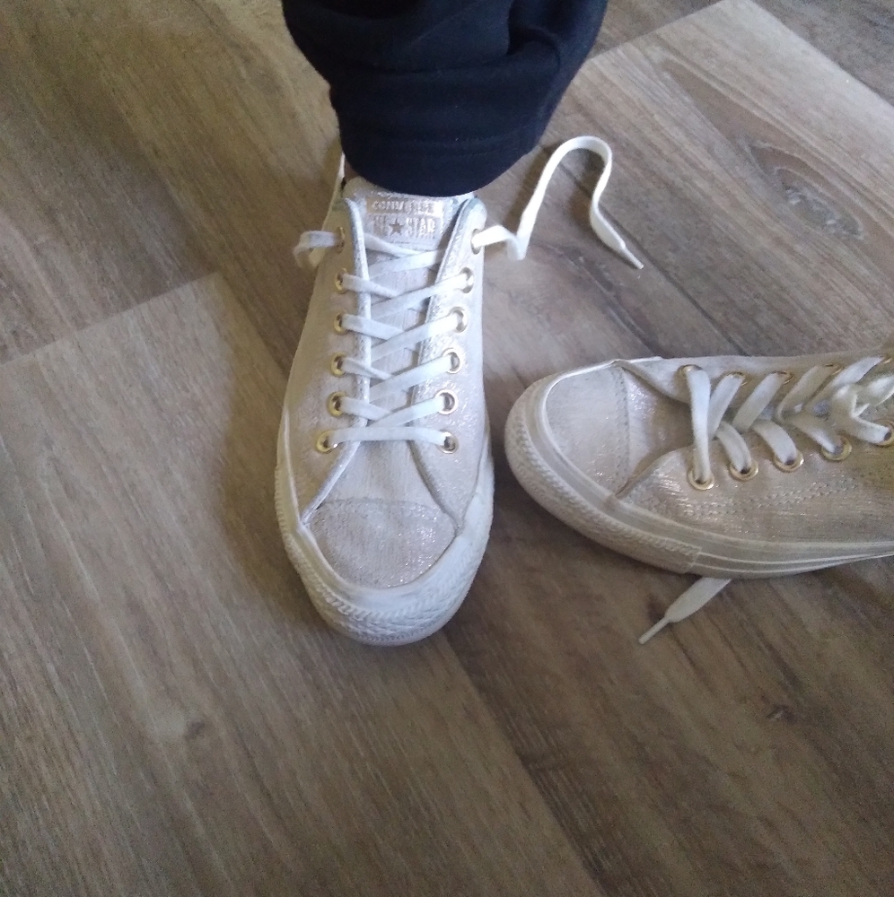 Womens Converse Shoes